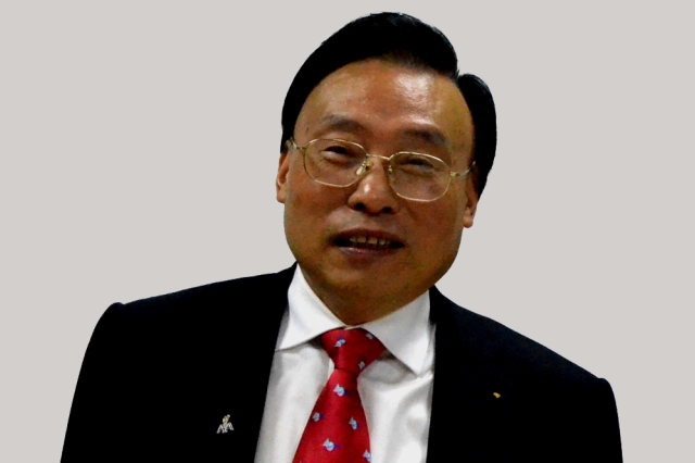 Prof. Qingjie Zhang, Wuhan University of Technology, China